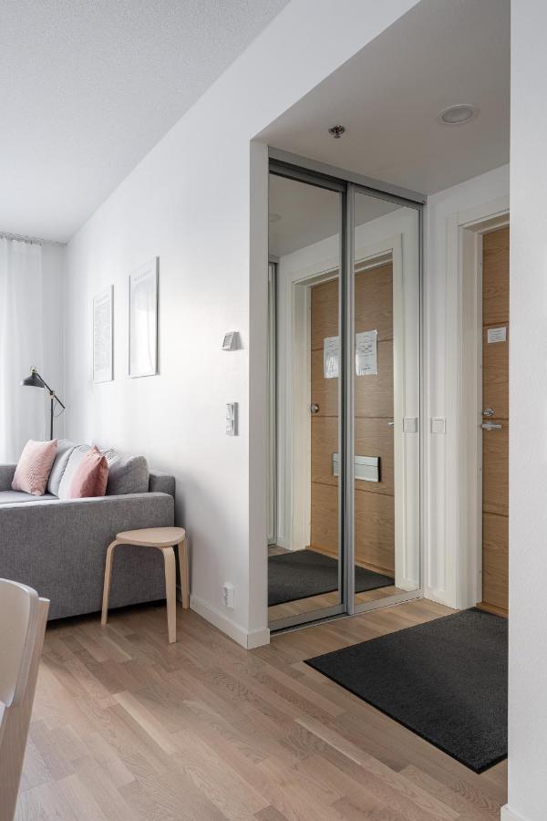 "Station" - Modern 1Br With Sauna Next To Railway Station, Hosted By 2Ndhomes 坦佩雷 外观 照片
